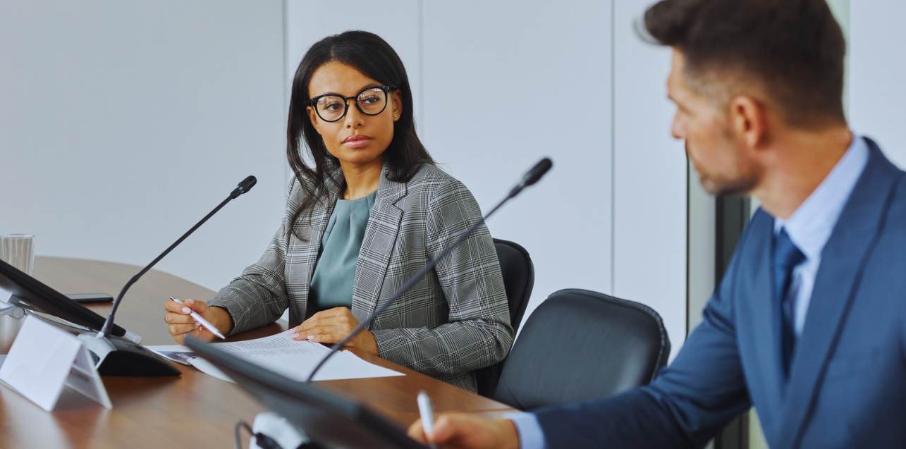 كيف أختار شركة تنظم معارض بشكل احترافي؟