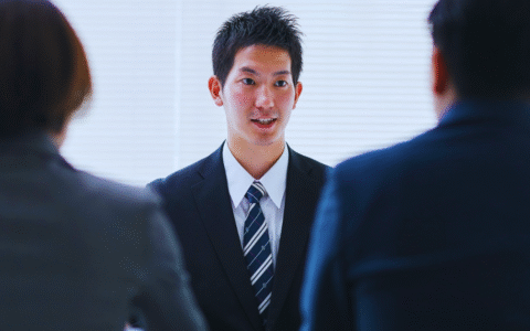 الاتصال المؤسسي: أهميته في تعزيز سمعة الشركة وبناء الثقة