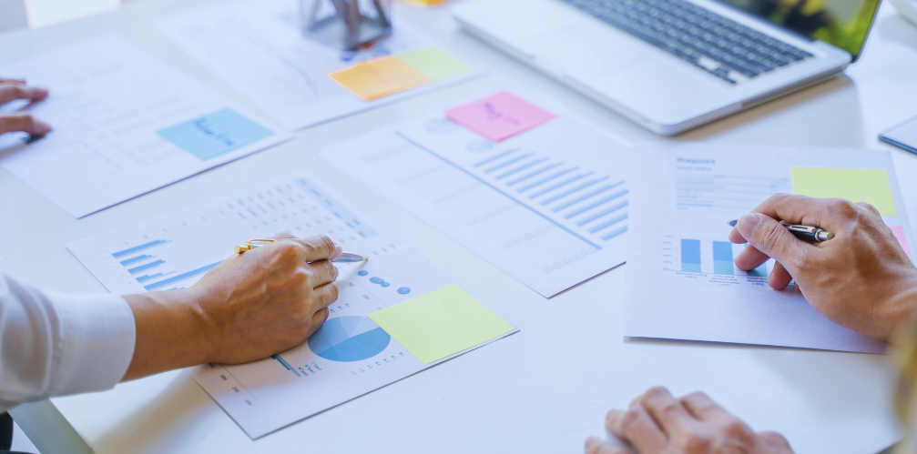 أفضل استراتيجيات تحسين التواصل الداخلي لزيادة إنتاجية الموظفين